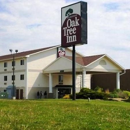Travelodge By Wyndham Clinton Valley West Court Esterno foto