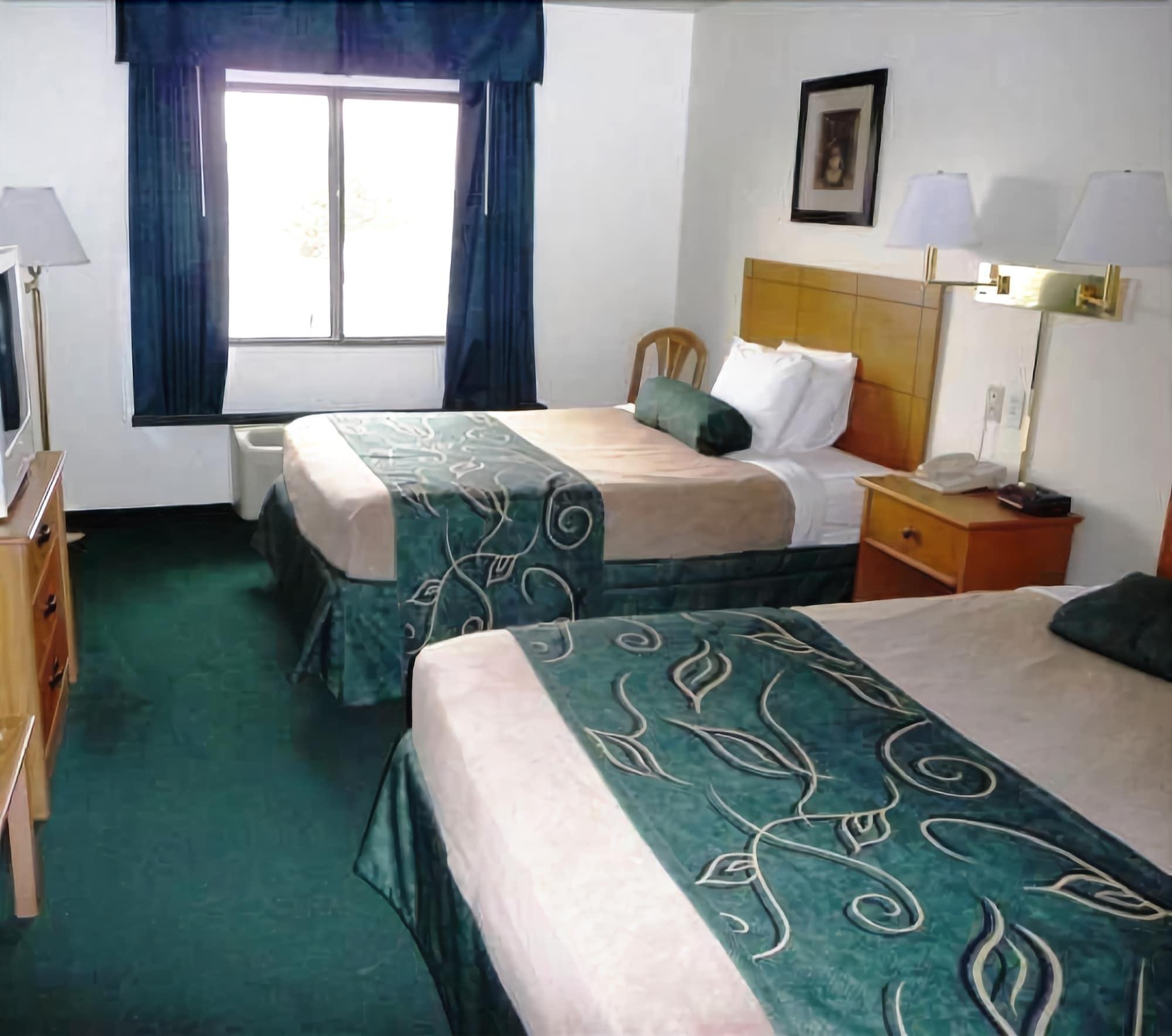 Travelodge By Wyndham Clinton Valley West Court Camera foto