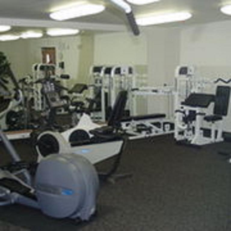 Travelodge By Wyndham Clinton Valley West Court Esterno foto